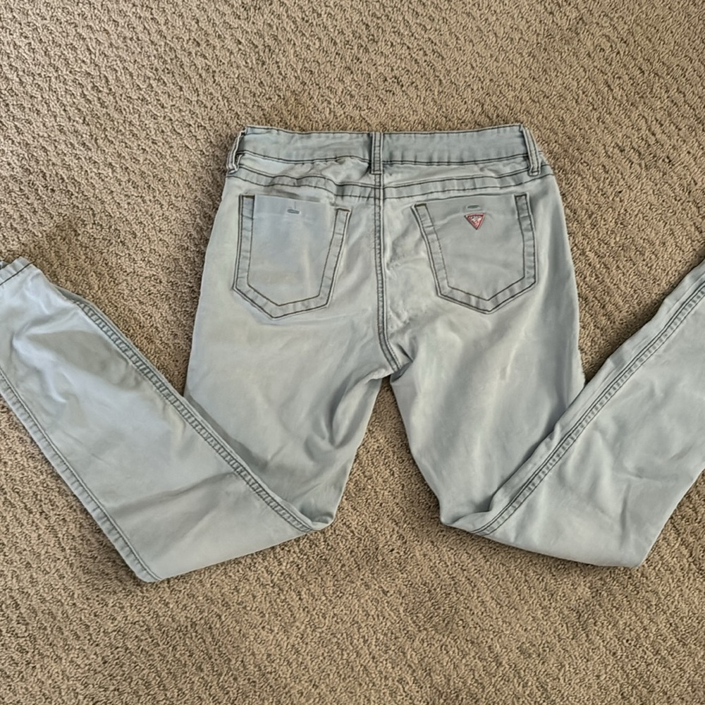 Guess Jeans size 28 - Picture 2 of 3